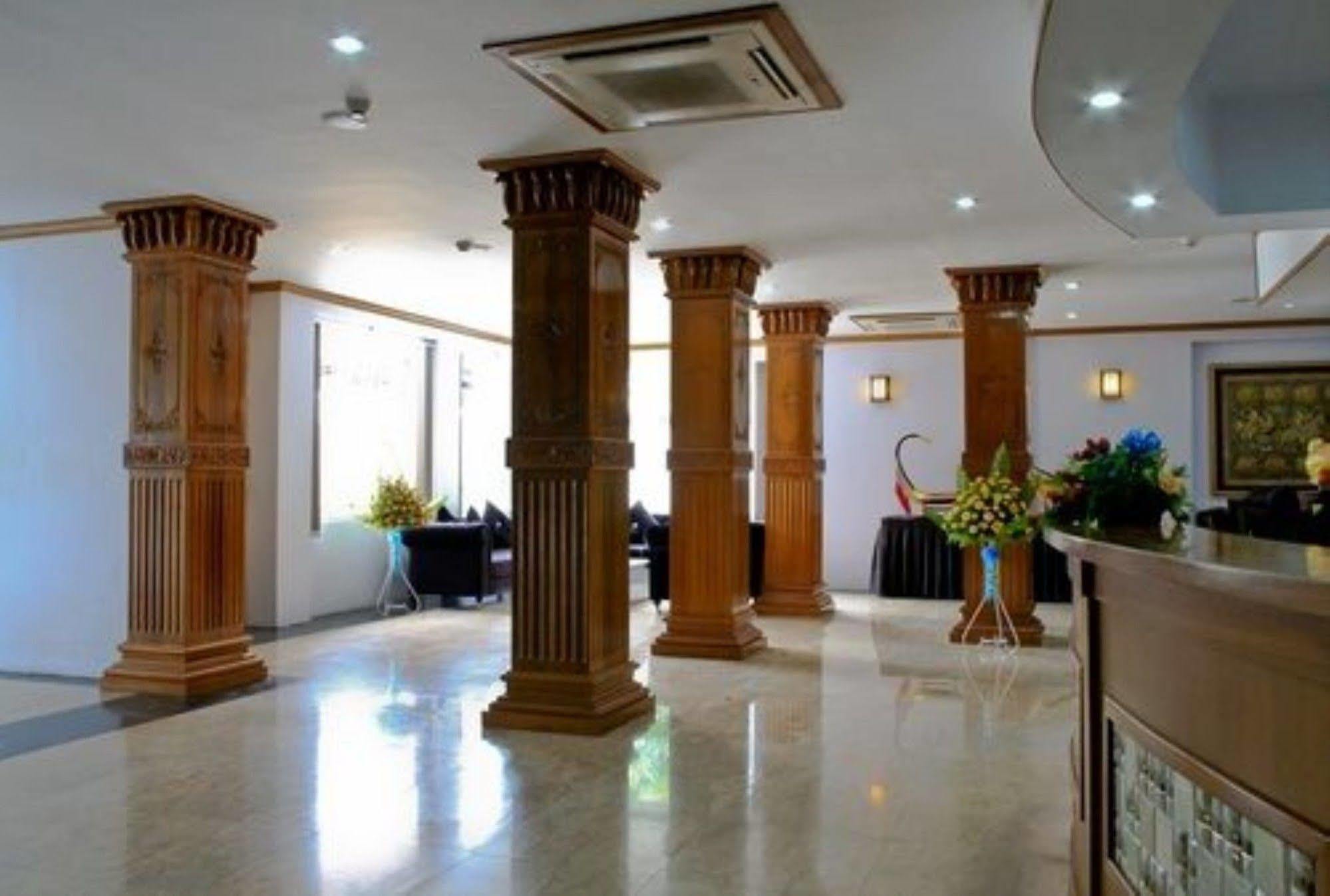 Hotel 7 Mile Rangun Zewnętrze zdjęcie